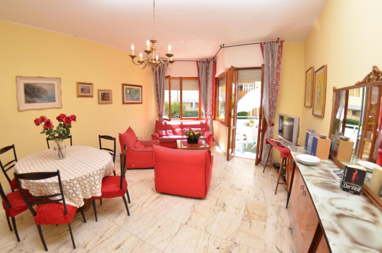 Apartmán Carnevale Viareggio Exteriér fotografie